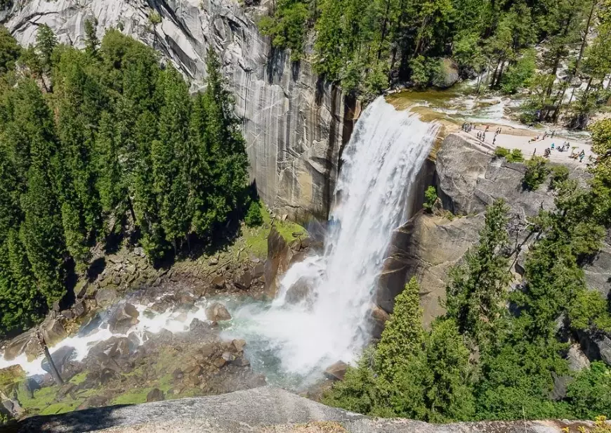 Vernal Falls Hike Guide: Trail Difficulty, Safety & Best Time