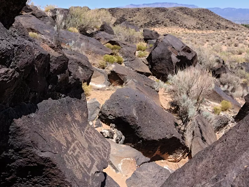 Piedras Marcadas Canyon trail guide